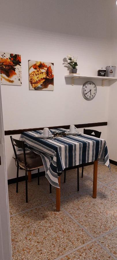Appartamento In Zona Centrale. 圣玛格丽塔－利古雷 外观 照片